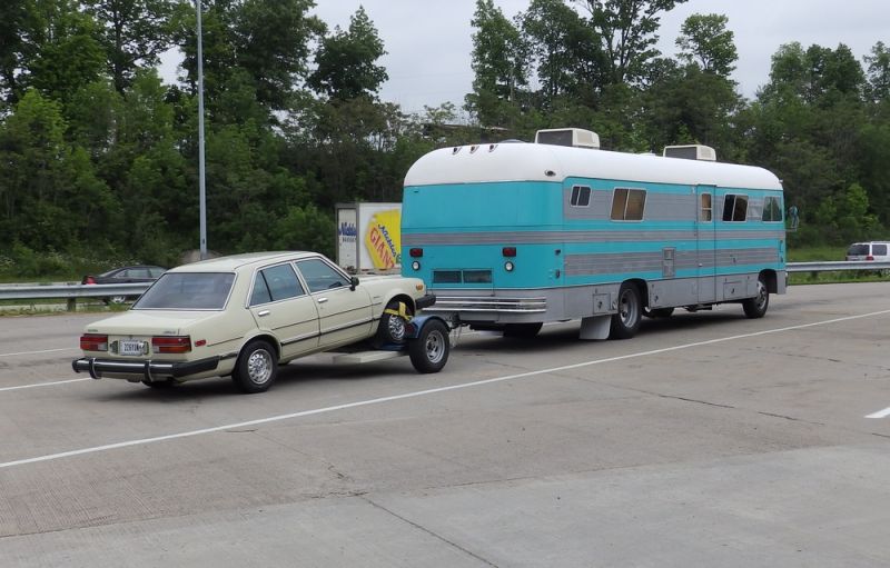 1981 Accord in tow

